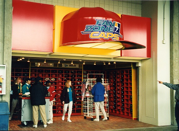 st louis mo, fleet centre, arena store, sporting goods store, team store, team apparel, cap store